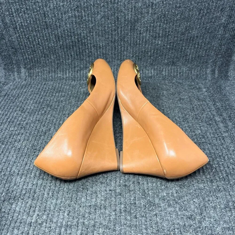 Tory Burch‎ Sally Wedge Closed Toe Heels Pumps Logo Brown Leather Women’s 9.5 M
